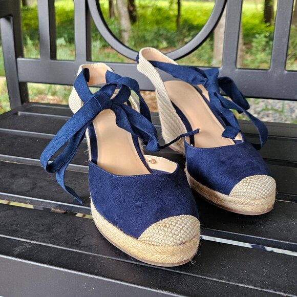 Loft Women Wedge Espadrilles Sandals Sz 10 NWOT - Picture 1 of 6